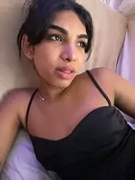 VeronicaSaenzx webcam stripchat model stream image