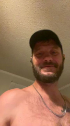 Upbutnotcrazy webcam model stream image