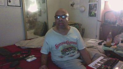 bottumboyfor webcam model stream image