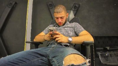 MaximusDicks webcam model stream image