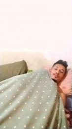 Theyllors2 webcam model stream image