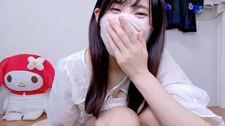 kanami- webcam model stream image