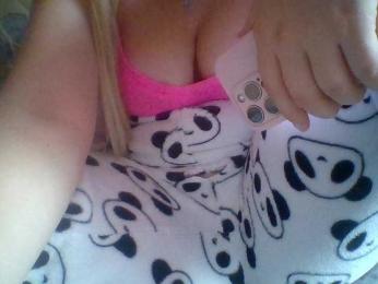 Darusaa webcam model stream image