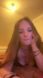Lamiss61_ webcam model stream image