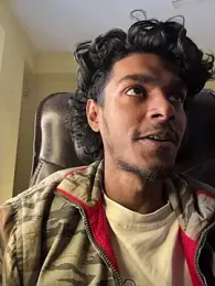 RavenKisses webcam model stream image