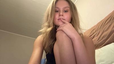 LubaOrem webcam cam4 model stream image