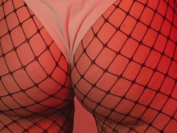 Nikki-Gia webcam model stream image