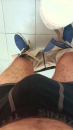 Top_man webcam model stream image