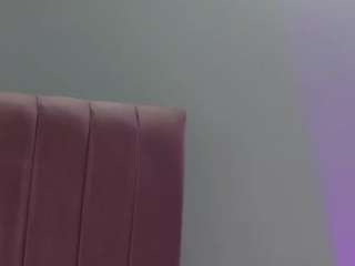 milany-cute webcam model stream image