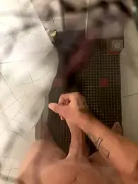 lescro95_ webcam model stream image