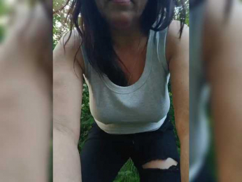 Lakomka099 webcam model stream image