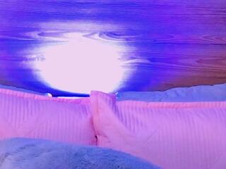 Victoria Lois webcam model stream image