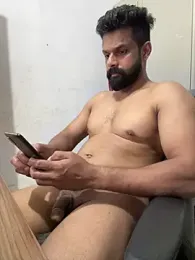 Vineeth3906 webcam stripchat model stream image