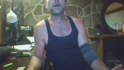 Hungthickbrit50 webcam model stream image