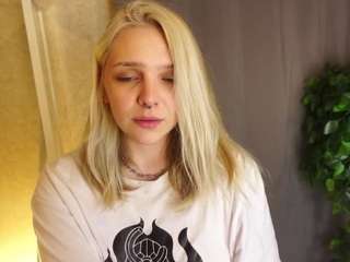 marianelin webcam model stream image