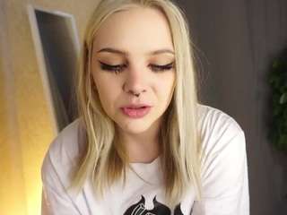 marianelin webcam camsoda model stream image