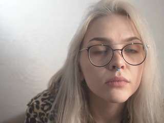 marianelin webcam model stream image