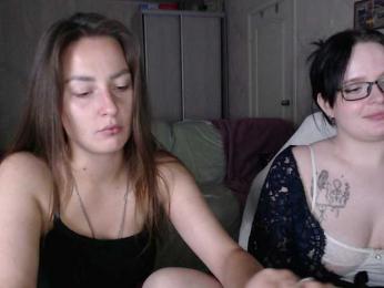 Lizzi-Peach webcam model stream image