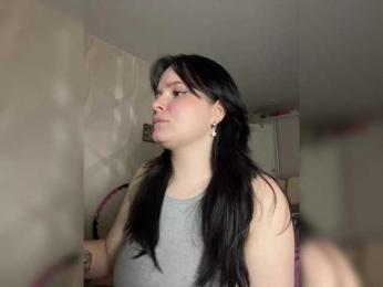 Lizzi-Peach webcam model stream image