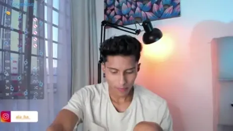 ala_ha webcam stripchat model stream image