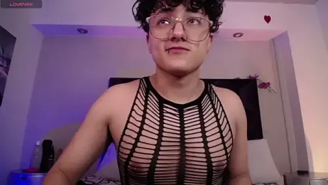 LukeFlame_ webcam model stream image