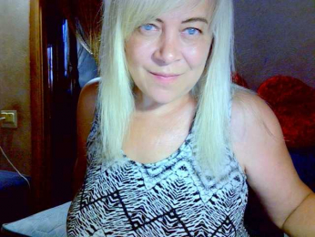 Savan35na webcam model stream image