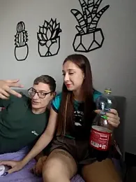 yourfavpsy_ webcam model stream image