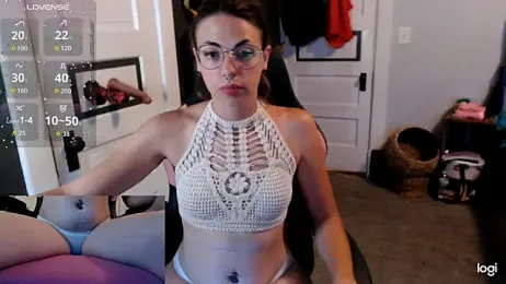 KierBearKisses webcam model stream image