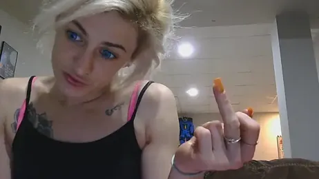 watermellonpussy webcam model stream image