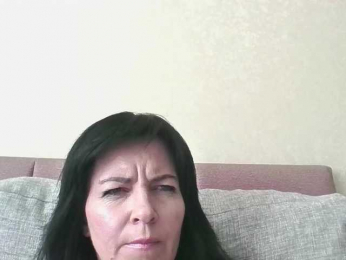 Yuliaa318 webcam model stream image