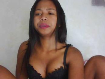 Muluna webcam model stream image