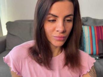 -EmilyJones- webcam model stream image