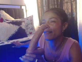 hellen-slutty webcam model stream image