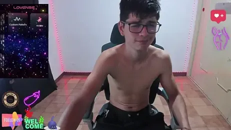 GoldenProject webcam model stream image