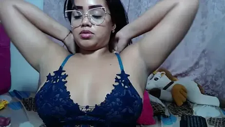 kiara_milf_ webcam stripchat model stream image