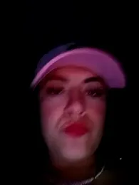Lesly_10- webcam model stream image