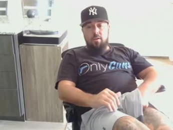 layzebigballs webcam model stream image