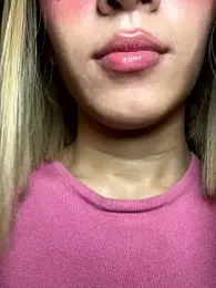 SweetBunnyGF webcam model stream image