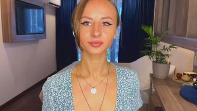 ErnaVella webcam model stream image