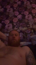 Trave81 webcam model stream image