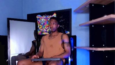 daviincii_ webcam cam4 model stream image