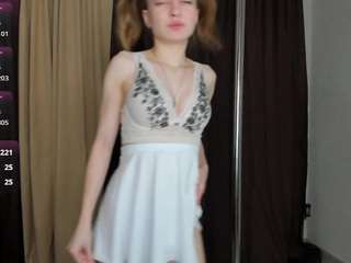 michelle-blond webcam model stream image