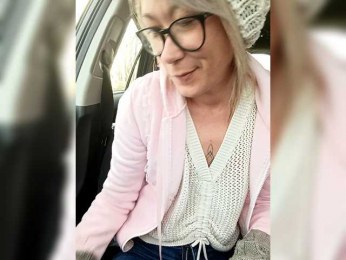 Timide-girl7 webcam model stream image