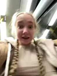 bambi_lu webcam stripchat model stream image