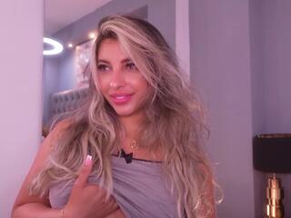 Alison Ross webcam model stream image