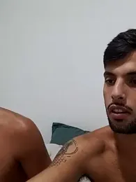 leviehenrique webcam stripchat model stream image