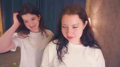 LinnBattersby webcam model stream image