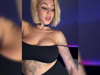 -AmazingBlonde- webcam model stream image