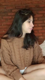 Apriilhot webcam model stream image