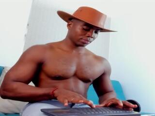 Dyamond Blackk webcam model stream image